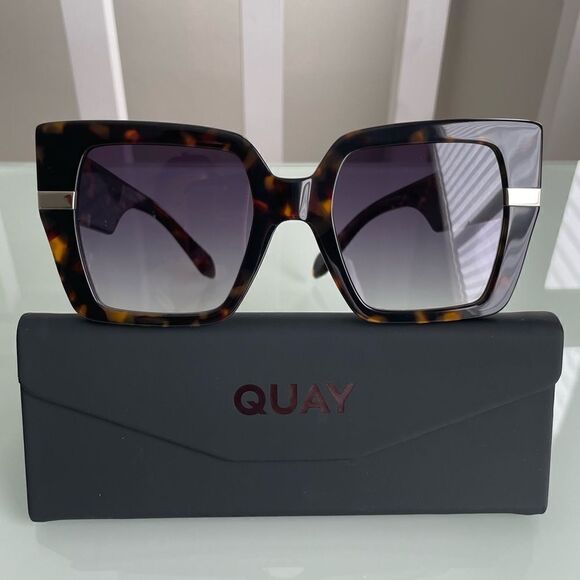 NWT QUAY Notorious Sunglasses - Picture 1 of 9